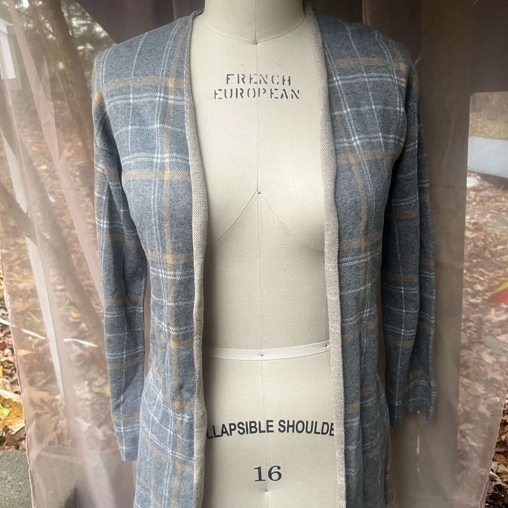 LOFT Gray Plaid Open-Front Cardigan